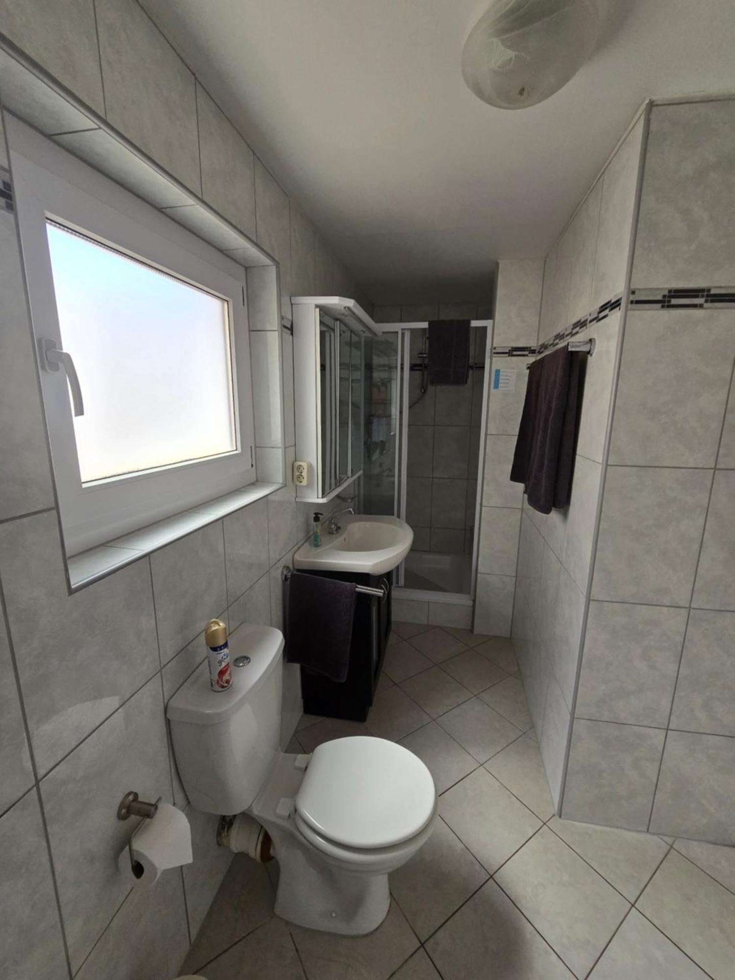 Swept Away Guesthouse - No-Loadshedding Yzerfontein Extérieur photo
