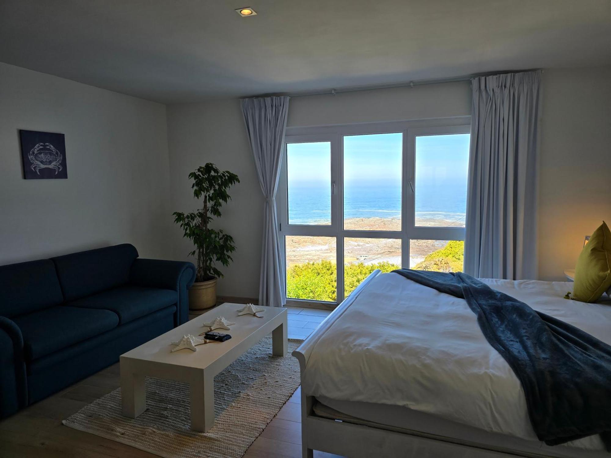 Swept Away Guesthouse - No-Loadshedding Yzerfontein Extérieur photo